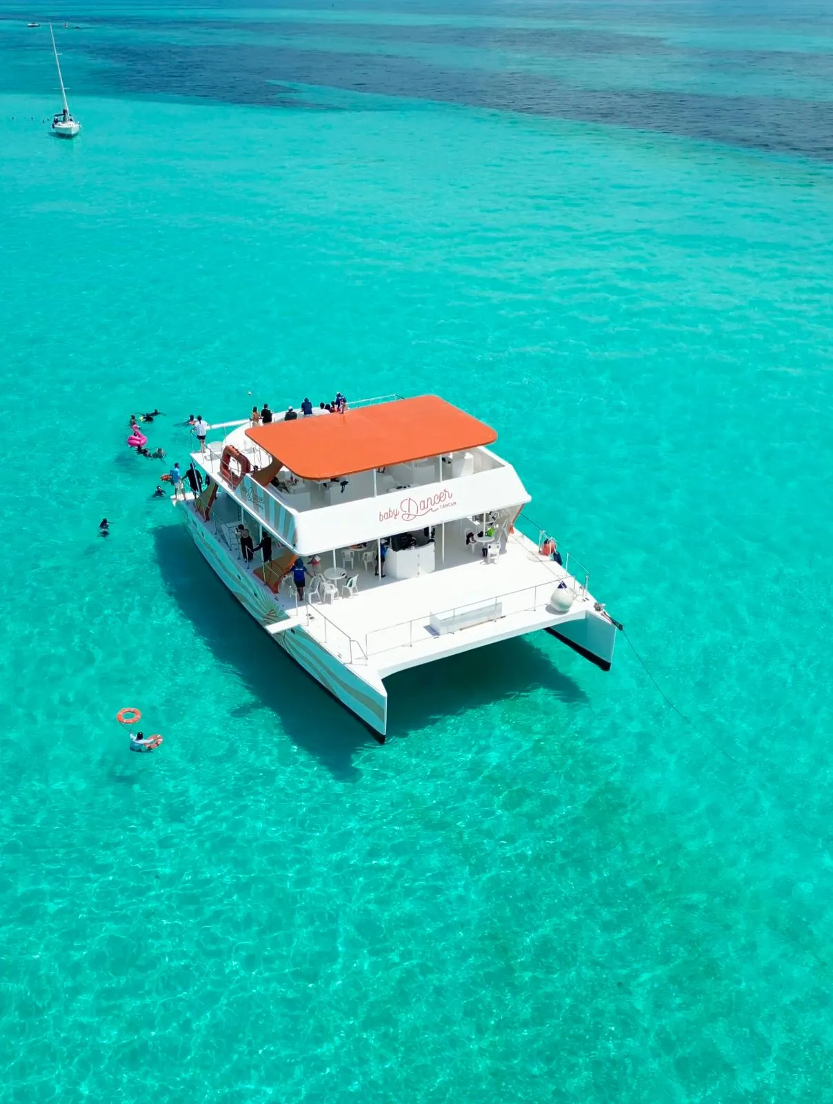 Paseo Isla mujeres en catamarán travel experience