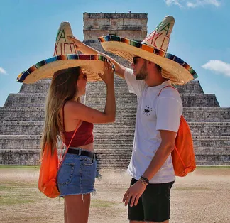 Chichen Itza VIP desde Cancún travel destination