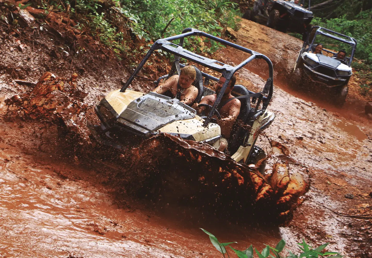 Recorre un circuito todoterreno en un ATV 4x4
