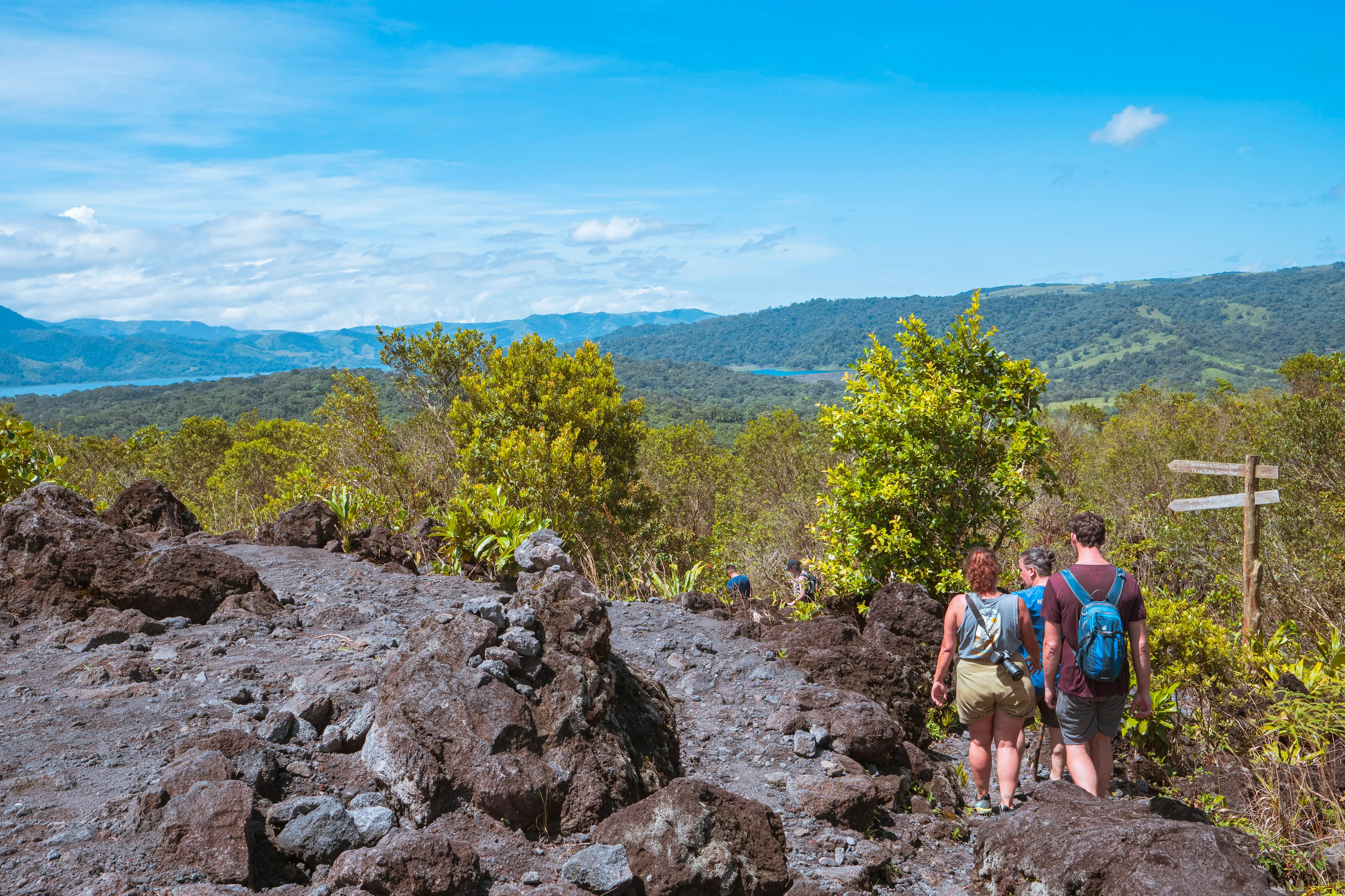 Camina por senderos del Volcán Arenal
