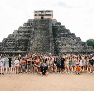 Misterios mayas travel destination