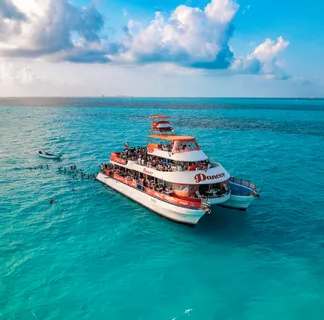 Tour Isla mujeres desde Cancún travel destination